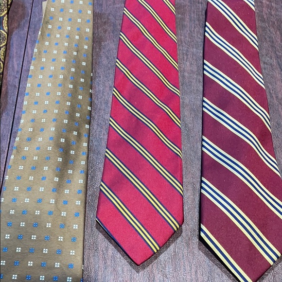 (10) Vintage Brooks Brothers Ties - Picture 7 of 8